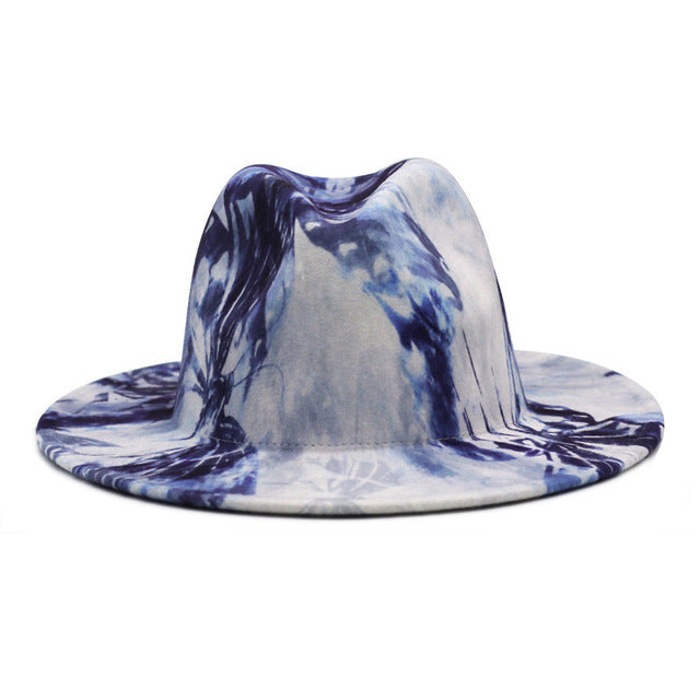 Sombrero Fedora con efecto tie-dye y paisaje natural